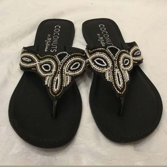 COCONUTS By Matisse Womens Size 10M Black Silver Beaded Flats Thongs Sandals - Picture 2 of 6
